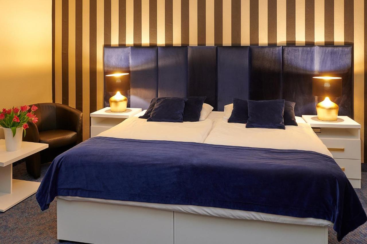 Doppelzimmer mit Zustellbett möglich
